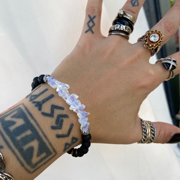 🔴 Opalite & lava rock bead stack bracelet - Picture 8 of 12